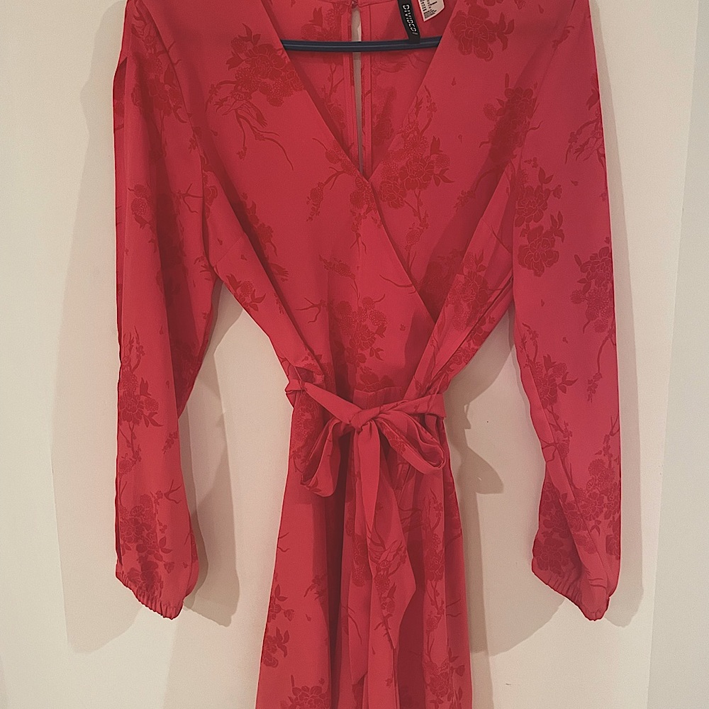 Pink/red floral H&M Romper